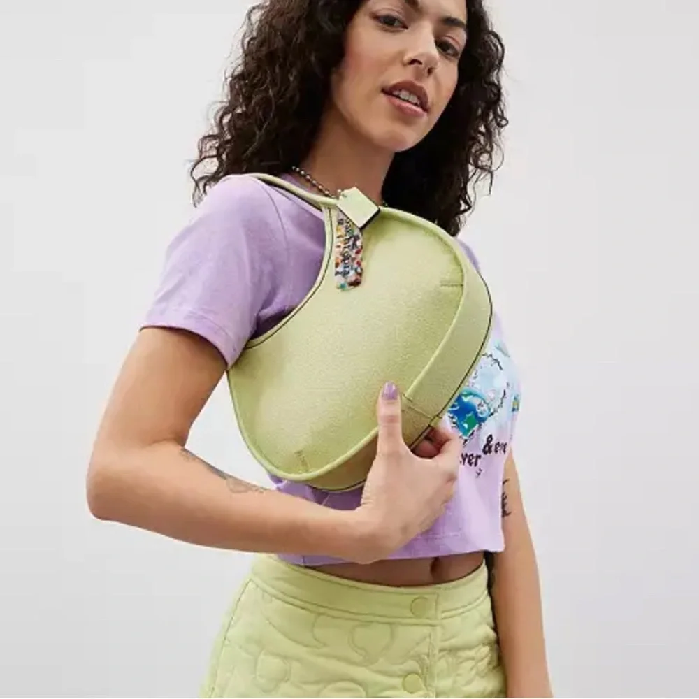 Coachtopia Ergo Lime Green Shoulder Bag NWT - Picture 17 of 17